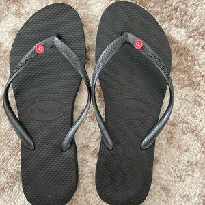 Pure Barre x Havianas flip flops